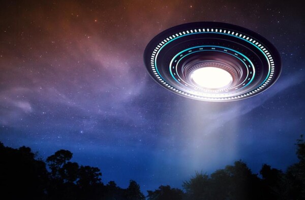                                 UFO의 상상 이미지. (사진출처=Newsweek/ Photo-iStock)