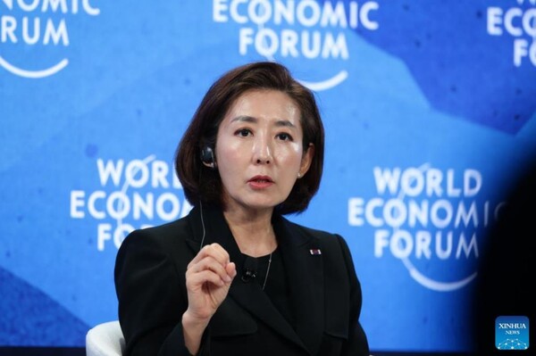 특사단장 나경원 ‘글로벌 협력의 미래’ 세션 토론.(사진=신화통신)