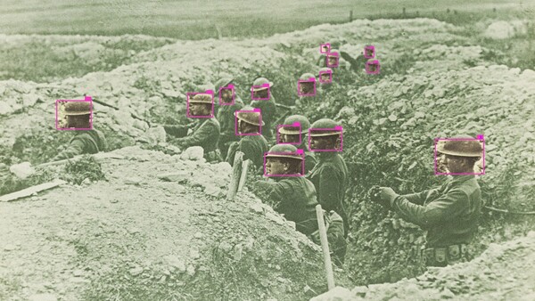 우크라 전쟁이 시작된 이래 영국은 방위를 위한 새로운 AI 전략을 시작했으며 독일은 군에 1000억 달러 현금 투입 중 연구 및 인공 지능에 5억 달러 를 배정했다.(사진=미스 테크 | NYPL)