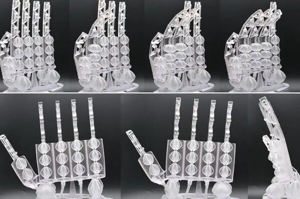 자신보다 최대 1000배 무거운 물체를 들어올릴 수 있는 유연한 인공근육이  이탈리아에서 개발되었다.(사진=이탈리아 공과대학)