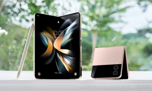 삼성전자가 10일(한국 시간) ‘삼성 갤럭시 언팩 2022(Samsung Galaxy Unpacked 2022: Unfold Your World)’를 온라인으로 개최하고 차세대 폴더블 스마트폰인 ‘갤럭시 Z 플립4(Galaxy Z Flip4)’와 ‘갤럭시 Z 폴드4(Galaxy Z Fold4)’를 전격 공개했다.(사진=삼성전자)