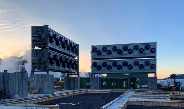 Climeworks는 스위스 Hinwil에서 직접 공기 를 포집한다. (사진=Climeworks /Julia Dunlop)