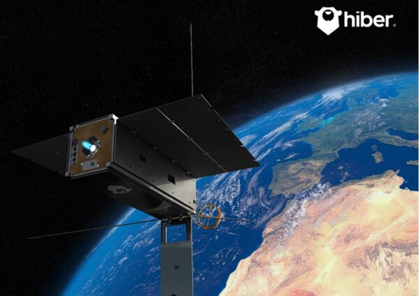  하이버 위성은 하루에 16번 지구를 공전하며 외진곳이나 계곡,산골등에서도 인터넷 액세스를 제공한다.(사진=하이버)