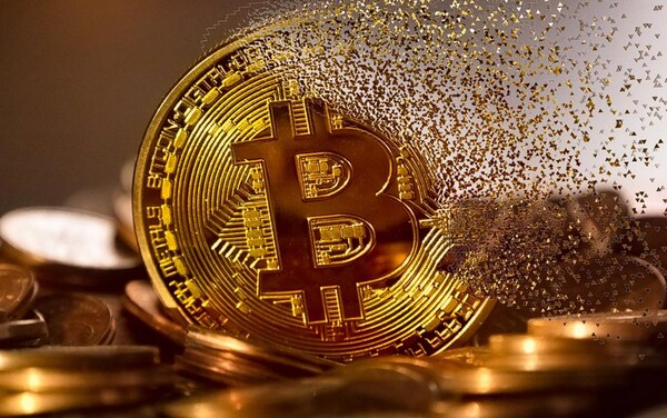 포브스, 세계 157개의 암호화폐 거래소를 평가 비트코인 ​​거래의 실태 조사결과 절반 이상이 가짜 또는 비경제적인 것일 가능성이 높았다고 발혔다. (사진=PIXABAY 이미지) 