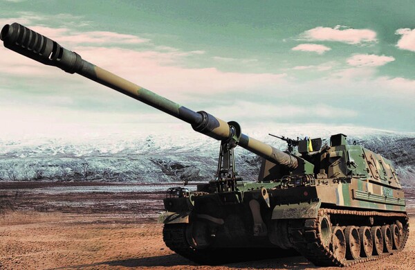 K9 자주포는 국방과학연구소(ADD)와 한화디펜스 등이 설계단계에서부터 국내 기술로 개발한 우리 육군의 주요 무기체계다.(사진=K9 자주포/한화디펜스)