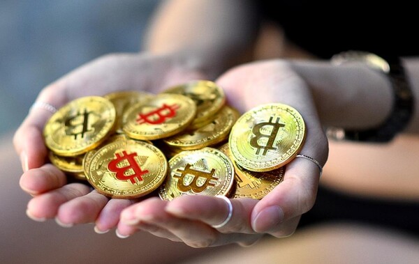 여야는 지난 23일 국회 본회의에서 암호화폐 과세를 2년 유예하는 내용을 담은 소득세법 개정안을 통과시켰다.(사진=pixabay)