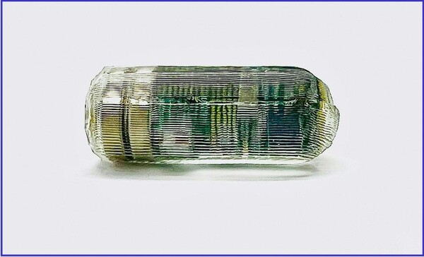 길이 20mm, 직경 8mm의 초소형 자기 센서 로봇이 MIT 연구진들이 개발했다.(사진=MIT)