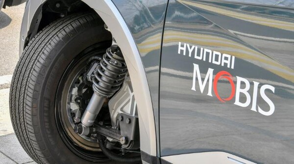 현대모비스 인휠 시스템이 탑재된 e-코너모듈. 네 바퀴 독립제어가 가능하다. [사진=현대모비스]