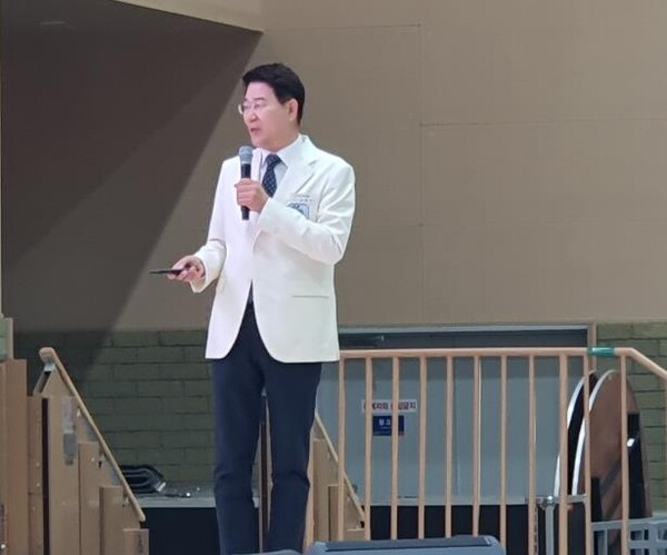 순천만국제정원박람회 조직위원회 노관규 위원장(순천시장)은 개막식은 3월 31일 오천그린광장과 그린아일랜드를 배경으로 동천 위 수상 무대에서 펼쳐진다고 밝혔다. (사진=디지털비즈온 DB)