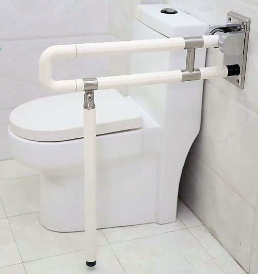 낙상방지 새활용 안전바 무상설치 사업 제품. 실제 시공 제품과 다를 수 있다. (사진=한국환경공단)