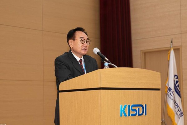 배경율 제14대 정보통신정책연구원(KISDI) 원장.(사진= KISDI )