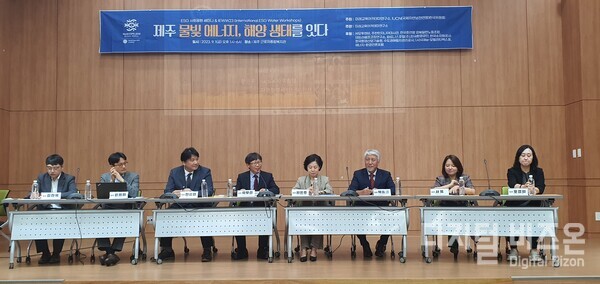 사진 왼쪽부터 KBCSD강전욱 팀자, 법무법인 율촌 윤용희 변호사, 오트엔비 반승현 대표, 곽무선 미래교육아카데미연구소장, 황은주 IUCN 한국위원회 사무총장, 백홍열 에티오피아 국립 아다마과기대 명예교수(전 한국항공우주연구원장), 서욱 (주)에코나인 대표, 오경희 BG커뮤니케이션 대표