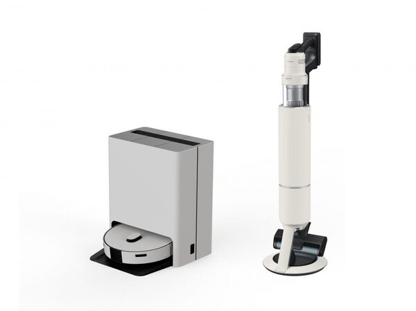 삼성전자 건습식 로봇청소기 ‘비스포크 제트 봇 콤보’와 310W 흡입력의 ‘비스포크 제트 AI’ 신제품 이미지 [제공=삼성전자]