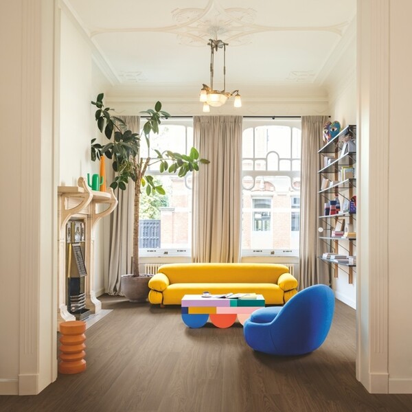 2024 컬러트렌드를 선보일 메인 제품사진