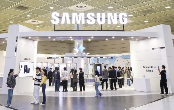 ▲ 17일 서울 코엑스에서 개막한 ‘2024 월드IT쇼’ 삼성전자관 전경