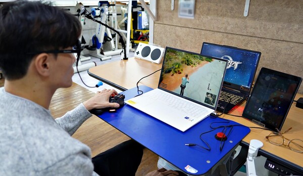 (사진=장애인 게임 보조기기 활용 이미지) 