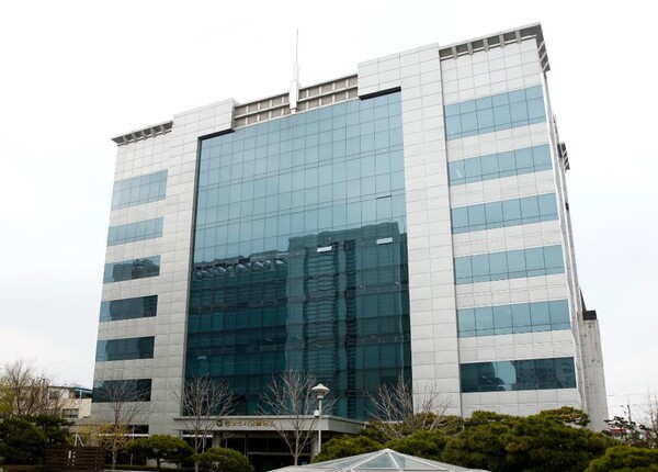 동아쏘시오홀딩스 전경