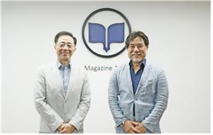 사진 제공 = 인터넷신문윤리위원회) 인터넷신문윤리위원회 이재진 위원장(왼쪽)과 한국잡지협회 백종운 회장은 향후 다양한 분야에서 양 기관 협력을 강화하기로 했다.