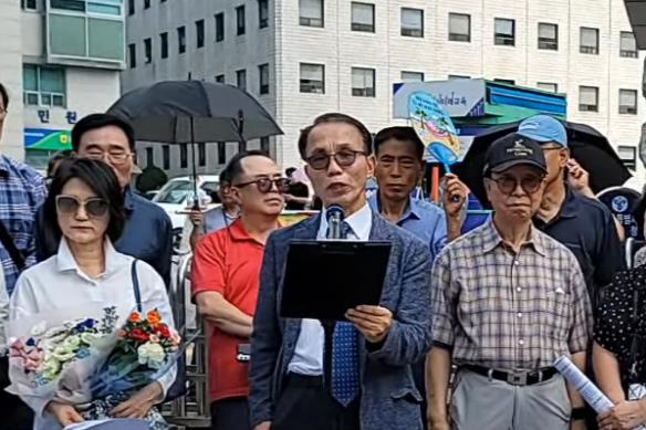 홍후조 고려대 교육학과 교수는 9일 서울교육감 보궐선거 출마를 선언을 했다.(사진=국사TV 유튜브 캡처)