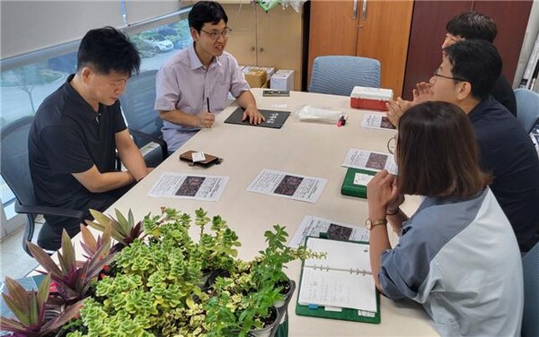 K-water 아라뱃길지사 환경관리 담당부서와 간담회 장면