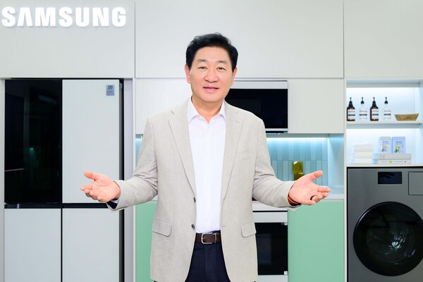 ▲ ‘삼성 AI 포럼 2024’에서 개회사를 하고 있는 삼성전자 한종희 대표이사 부회장