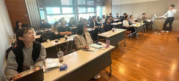 ▲ 경기도 수자원본부와 경기환경에너지진흥원은 도내 물기업의 해외진출 역량 강화를 위해 2024년 7월부터 10월까지 총 4회 경기도 물산업 수출역량강화 교육을 실시했다.(사진=경기환경에너지진흥원 제공)
