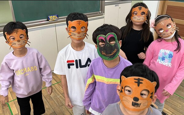 ▲ 놀이와 체험을 통해 생태감수성을 높이는 ‘늘봄학교 환경특화 교육’(시범 운영 중)