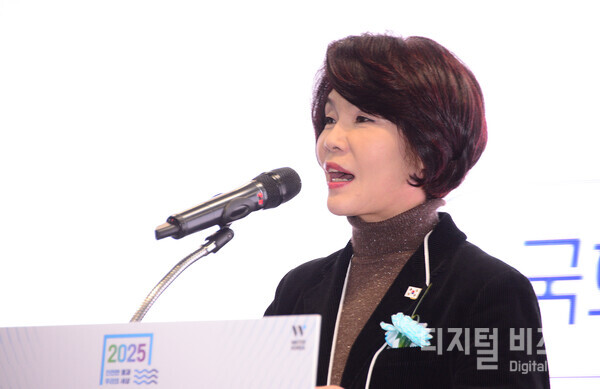 국회물포럼 회장 한정애 의원