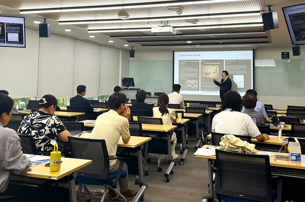 ▲ 2025 생명존중 인터넷신문 데스크 초청 세미나 현장 사진.