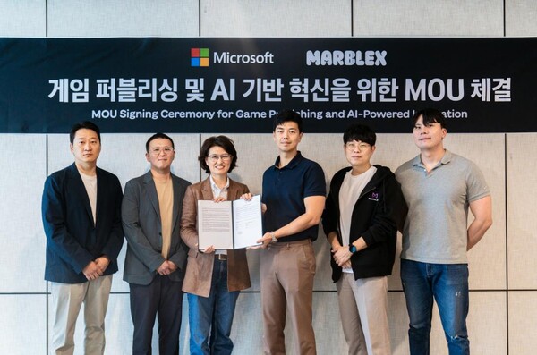 ▲ (좌측부터) 한국마이크로소프트 마승재 게임고객사업부 영업대표/ 한국마이크로소프트 안재훈 게임고객사업부 팀장/ 한국마이크로소프트 민주홍 게이밍 사업 부문장/ 마브렉스 홍진표 대표/ 마브렉스 석영민 개발 본부장/ 마브렉스 박해진 사업 본부장